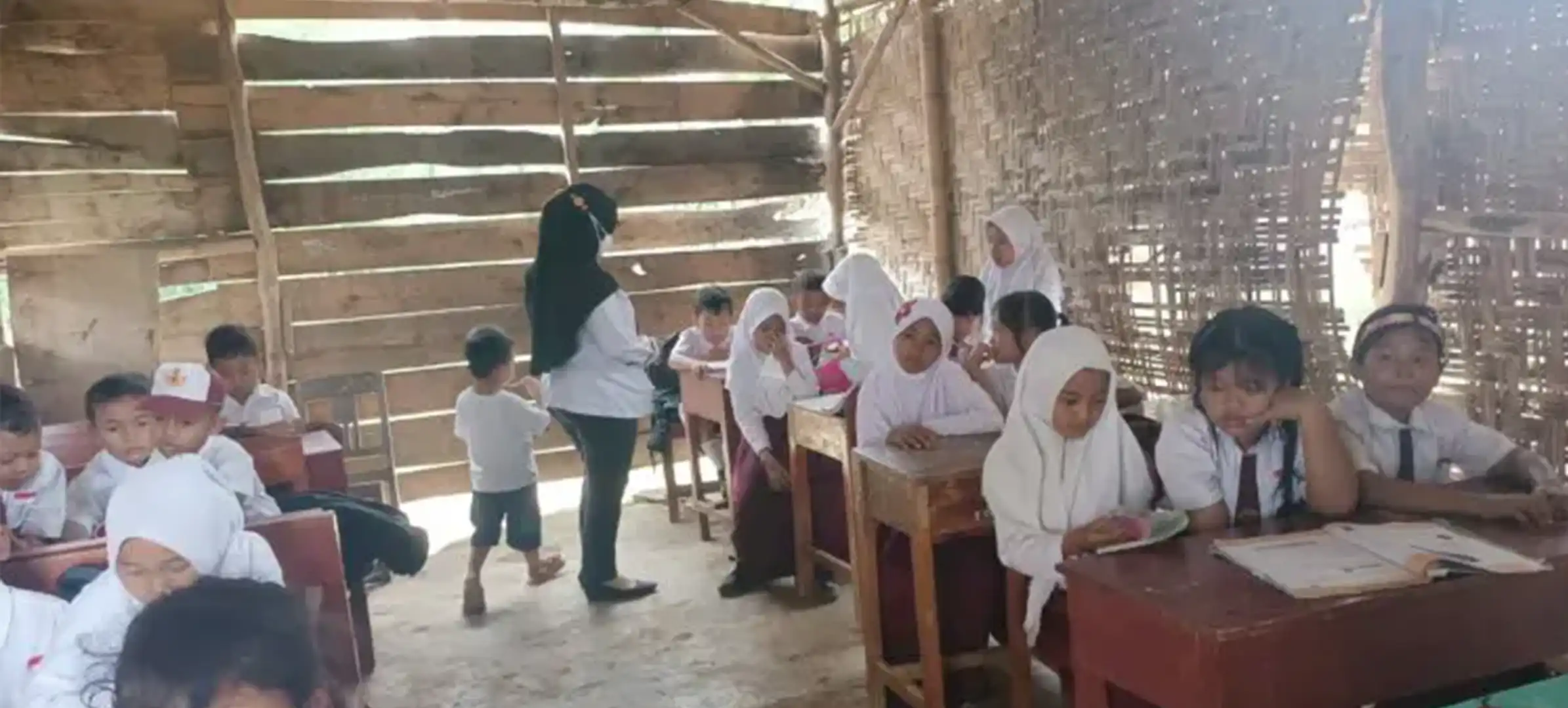 Tim Atlaz Belajar Bahasa